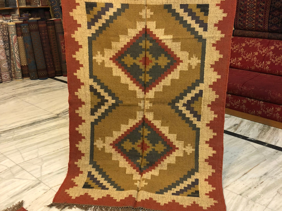 ABC Rugs & Jewelry-斋蒲尔必去景点