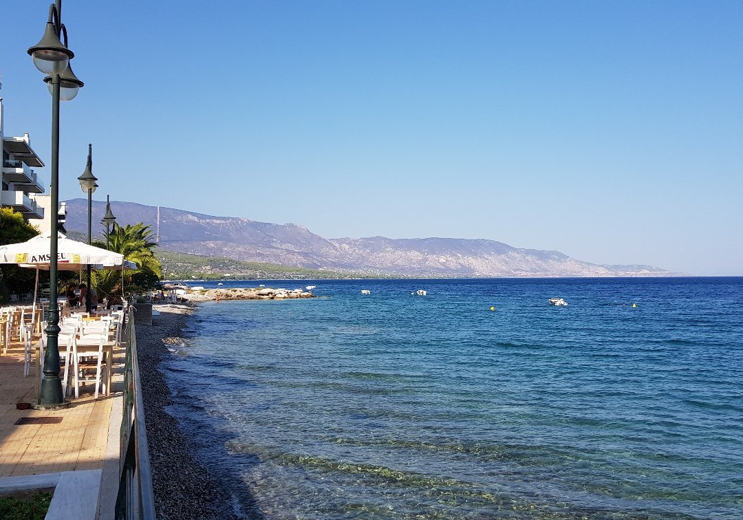 Agioon Theodoron Beach-Agioi Theodoroi必去景点