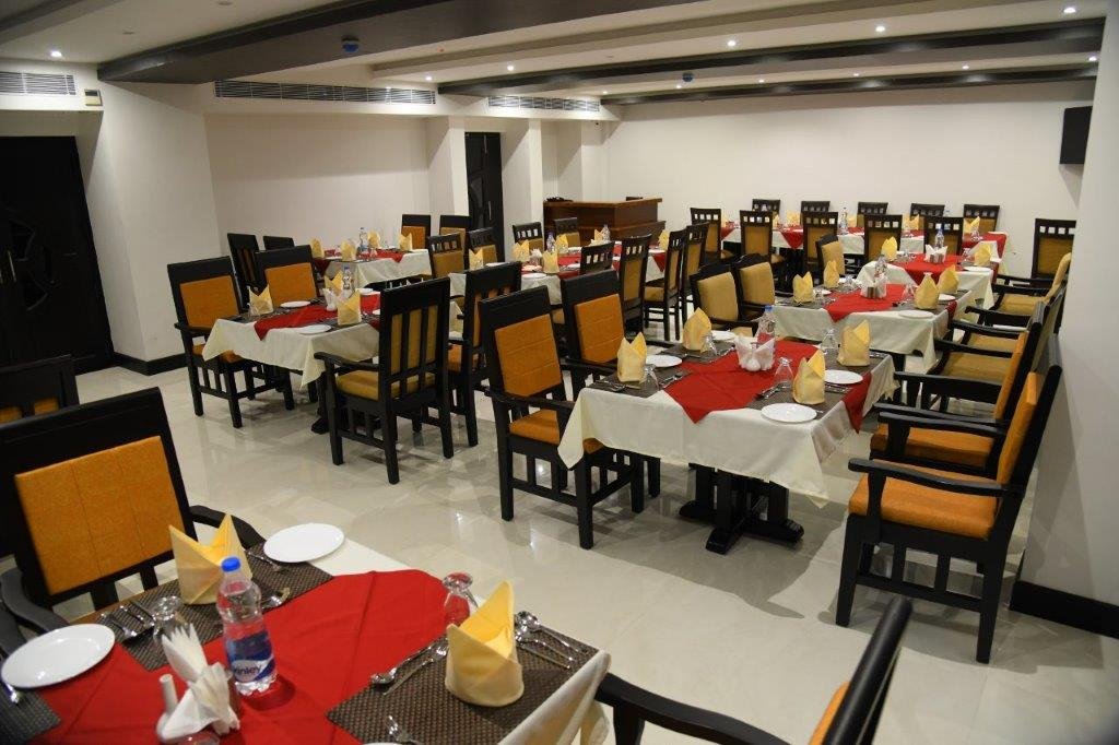 Sajjoys-餐饮