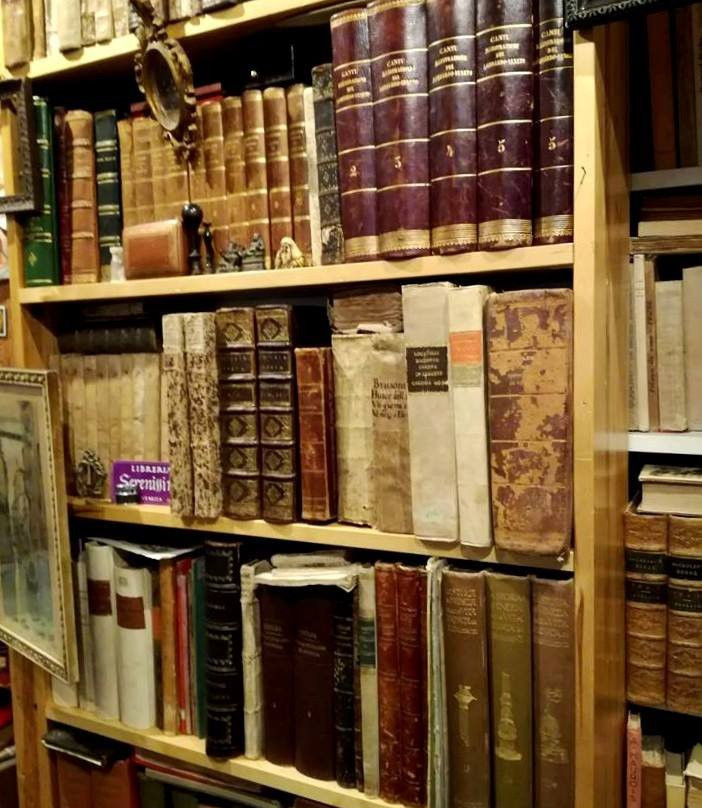 Segni nel Tempo antiquarian bookshop in Venice-威尼斯必去景点