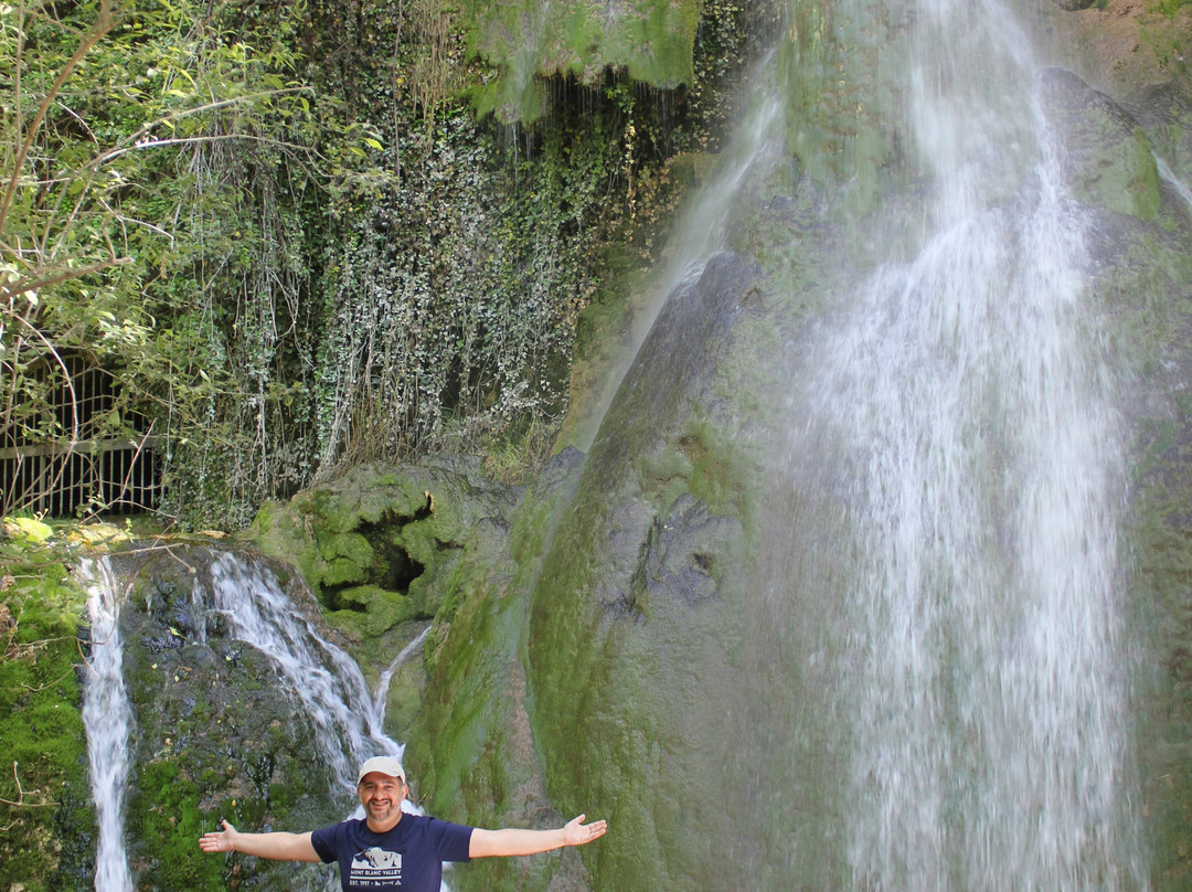 Cascada de La Toba-Golmayo必去景点