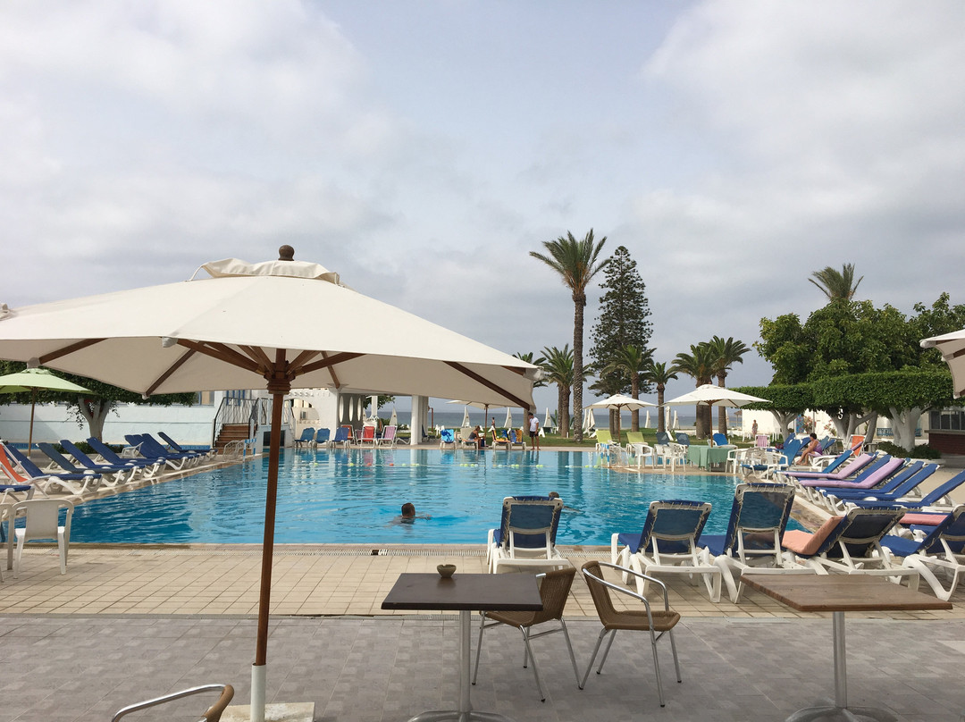 莱斯金字塔酒店主图