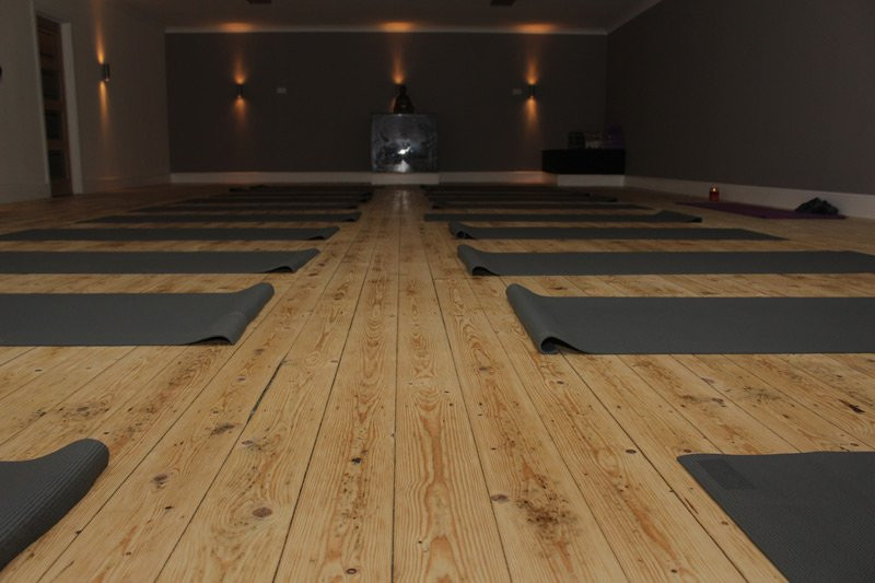 Igo Yoga-沃尔夫汉普顿必去景点
