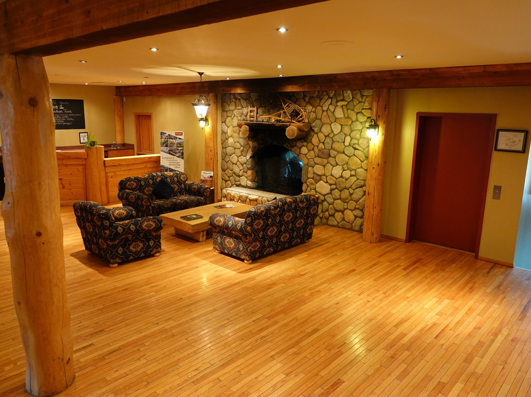 冰屋度假酒店主图