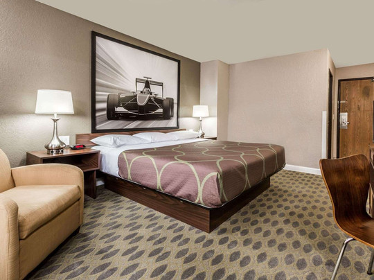 Super 8 by Wyndham Willows主图