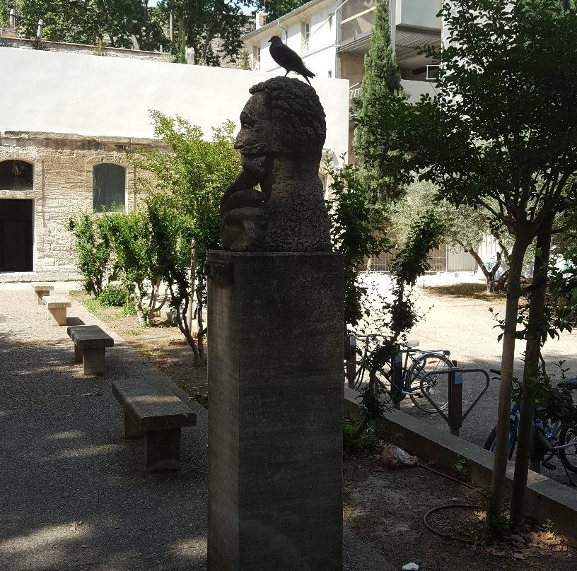 Livrée Ceccano-阿维尼翁必去景点