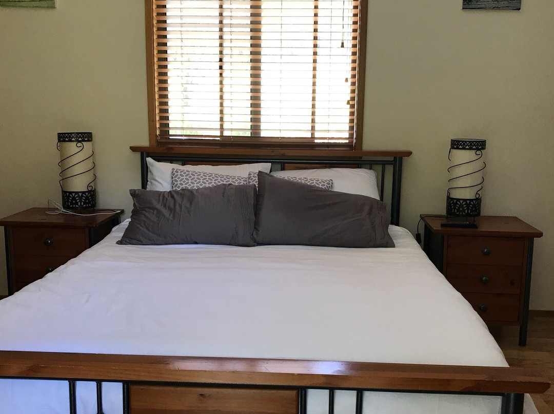 Coolongolook旅游景点-Wallambah Vale Wines