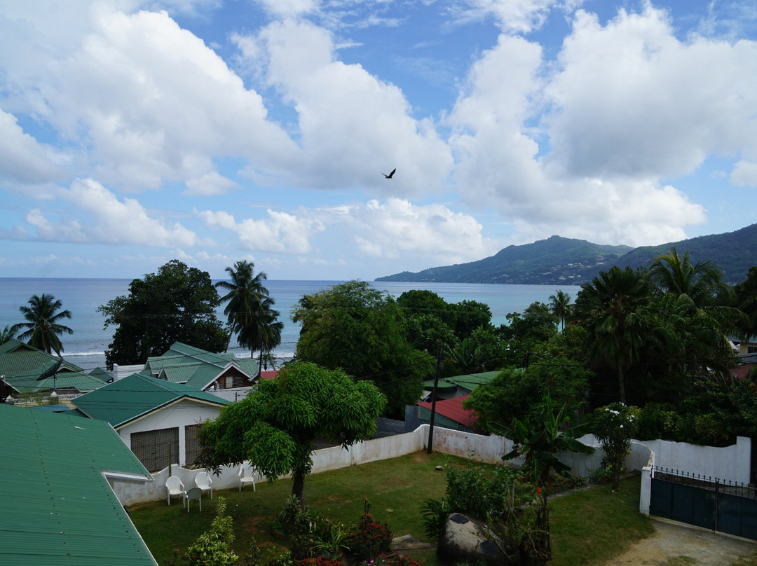 Ocean View Guest House主图