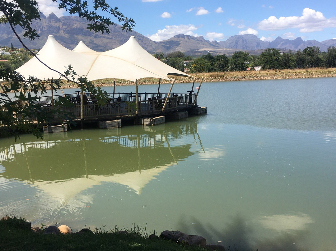 Au d'Hex Estate主图