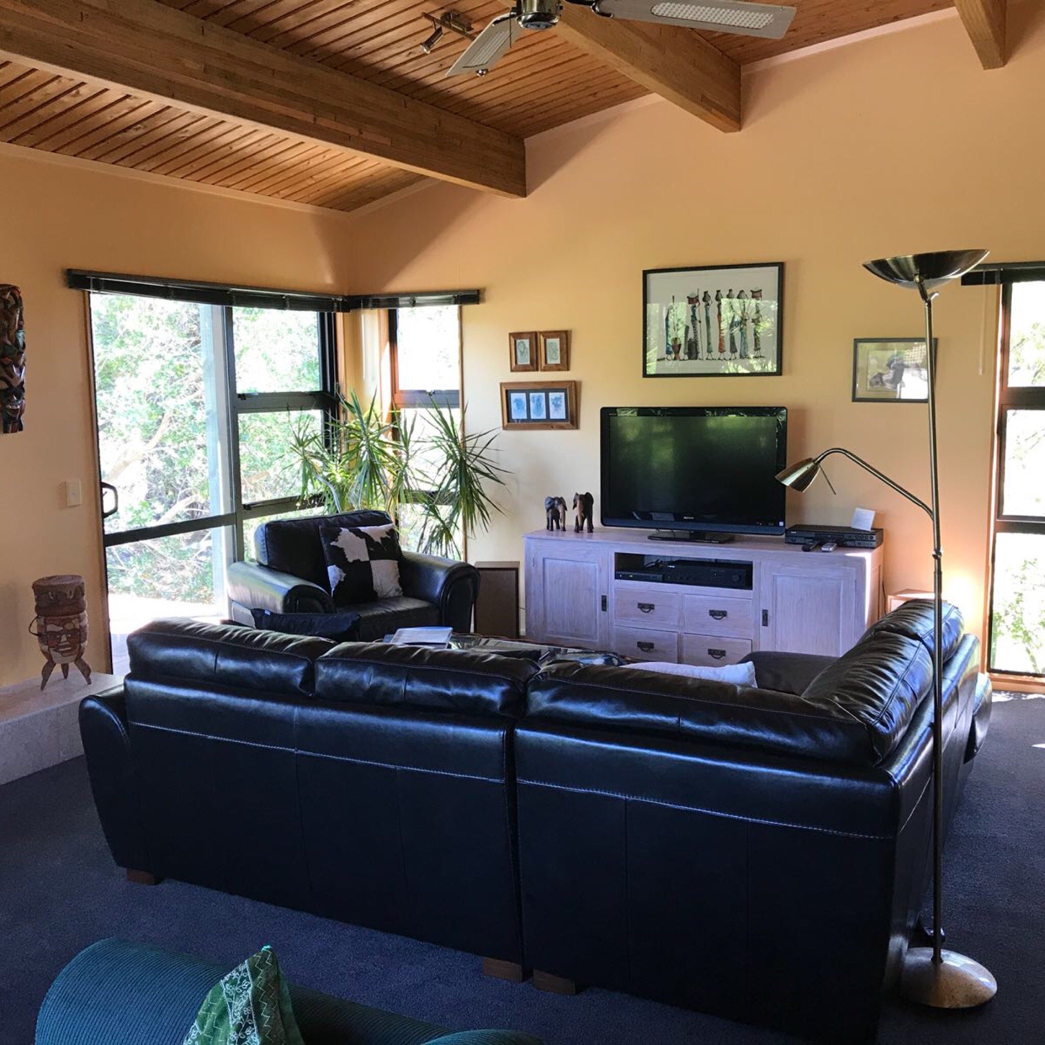 Twin Waters Lodge-官方