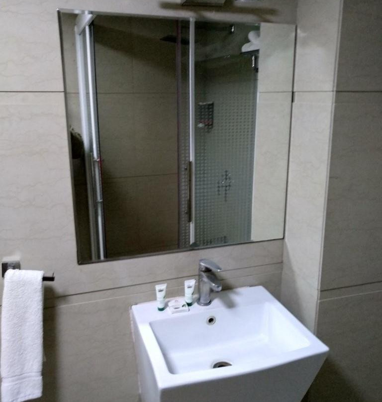 Divinity by Audra Hotels主图