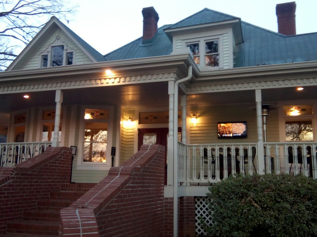 Jefferson餐馆和美食-The Carriage House Buffet of Jefferson