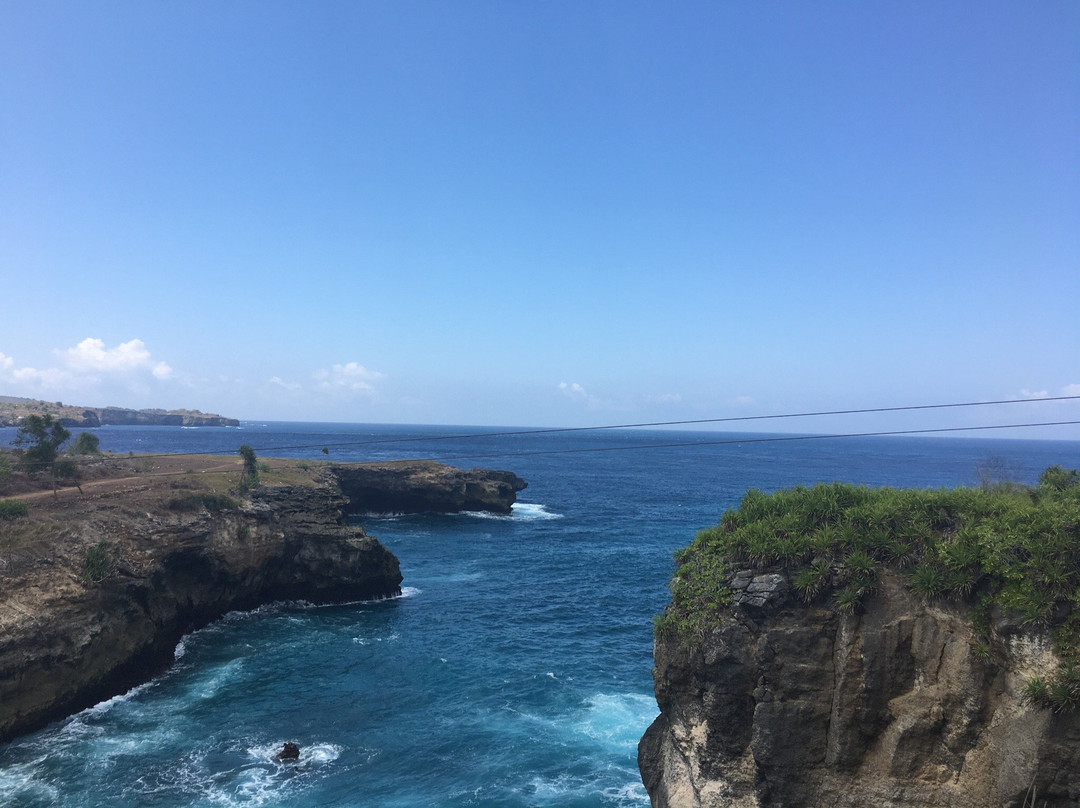Flying Fox Nusa Penida-珀尼达岛必去景点