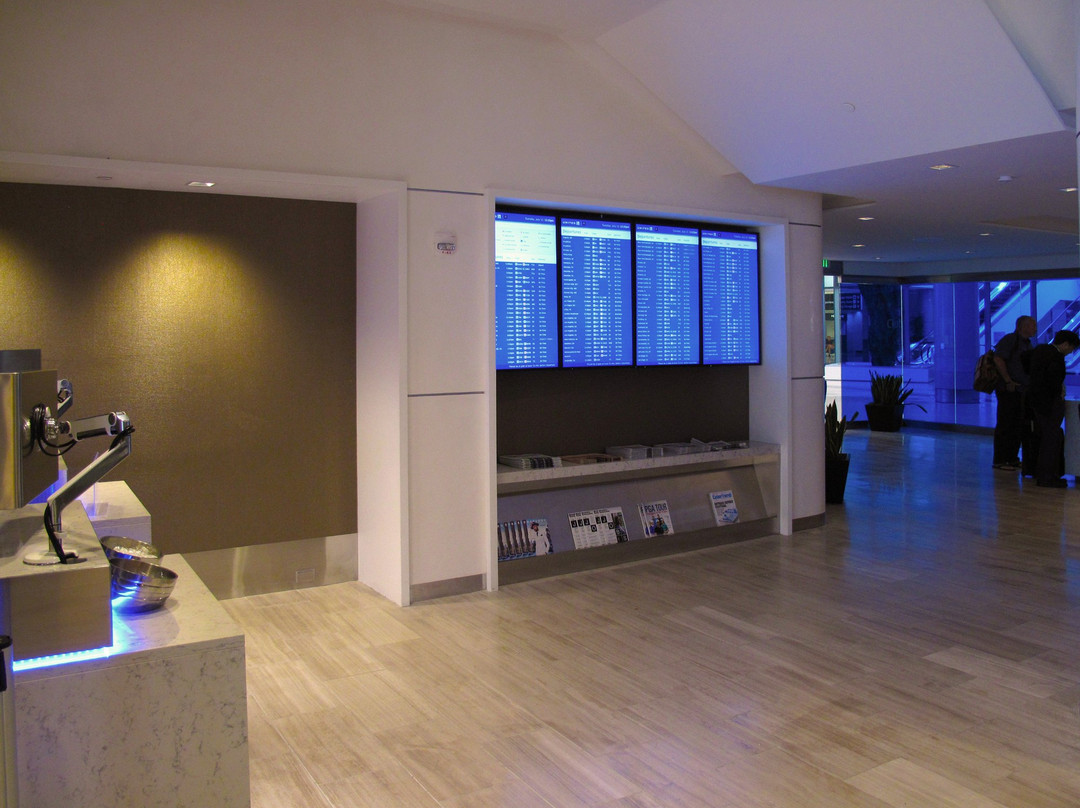 United Club and Lounge-南旧金山必去景点
