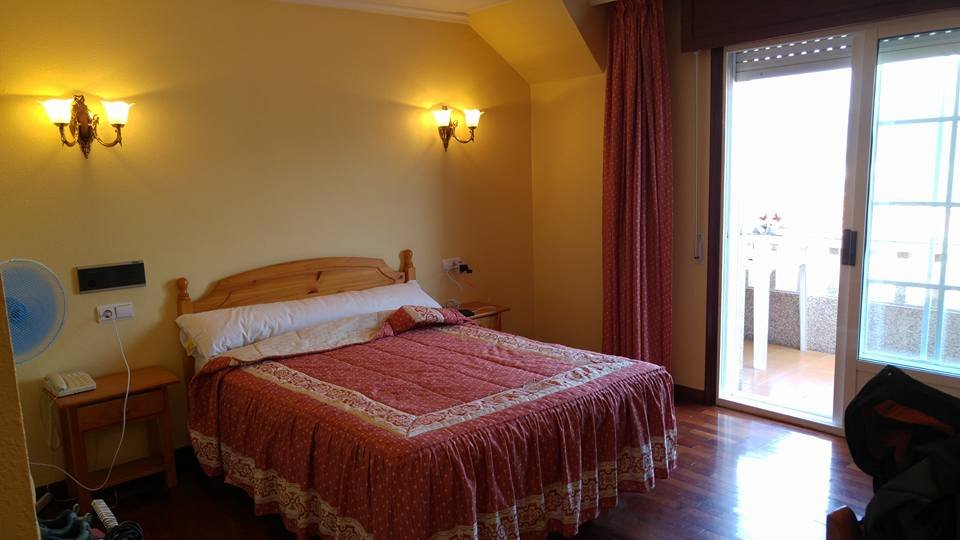Hotel Restaurante Isape-官方
