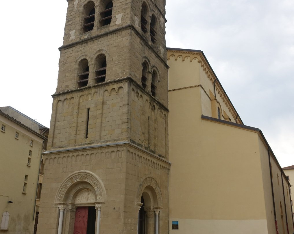 Eglise Saint Jean Baptiste景点图片