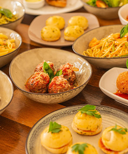Pasta Pronto Express y Catering餐厅图片