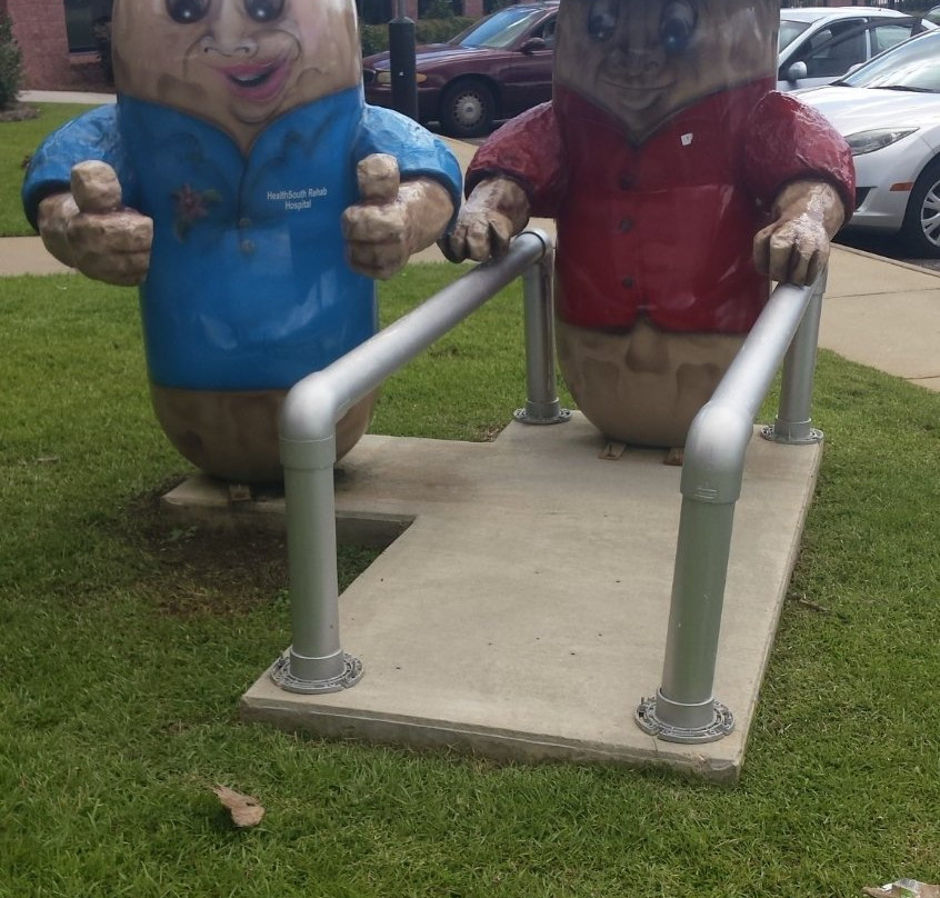 Peanuts Around Town-多森必去景点