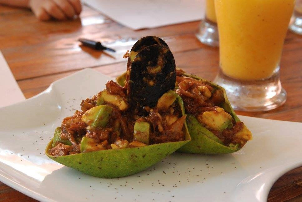 位于塔甘加餐馆和美食-La Morena