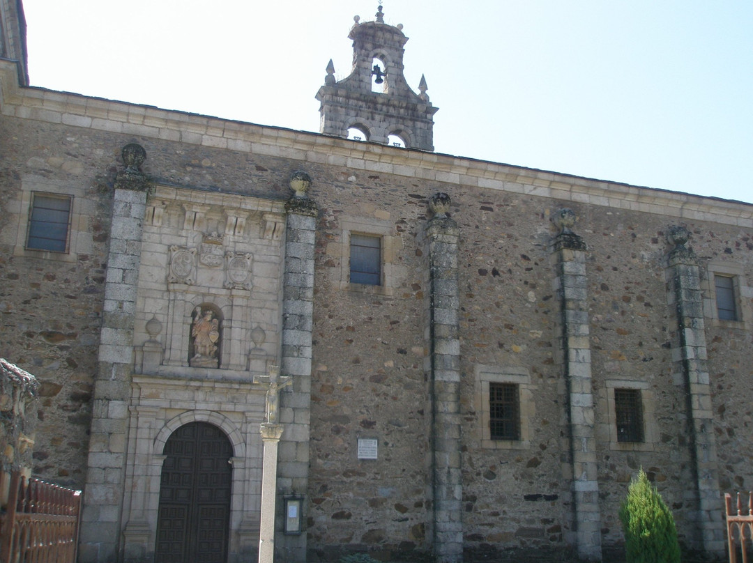 Monasterio de San Miguel de las Dueñas-Congosto必去景点