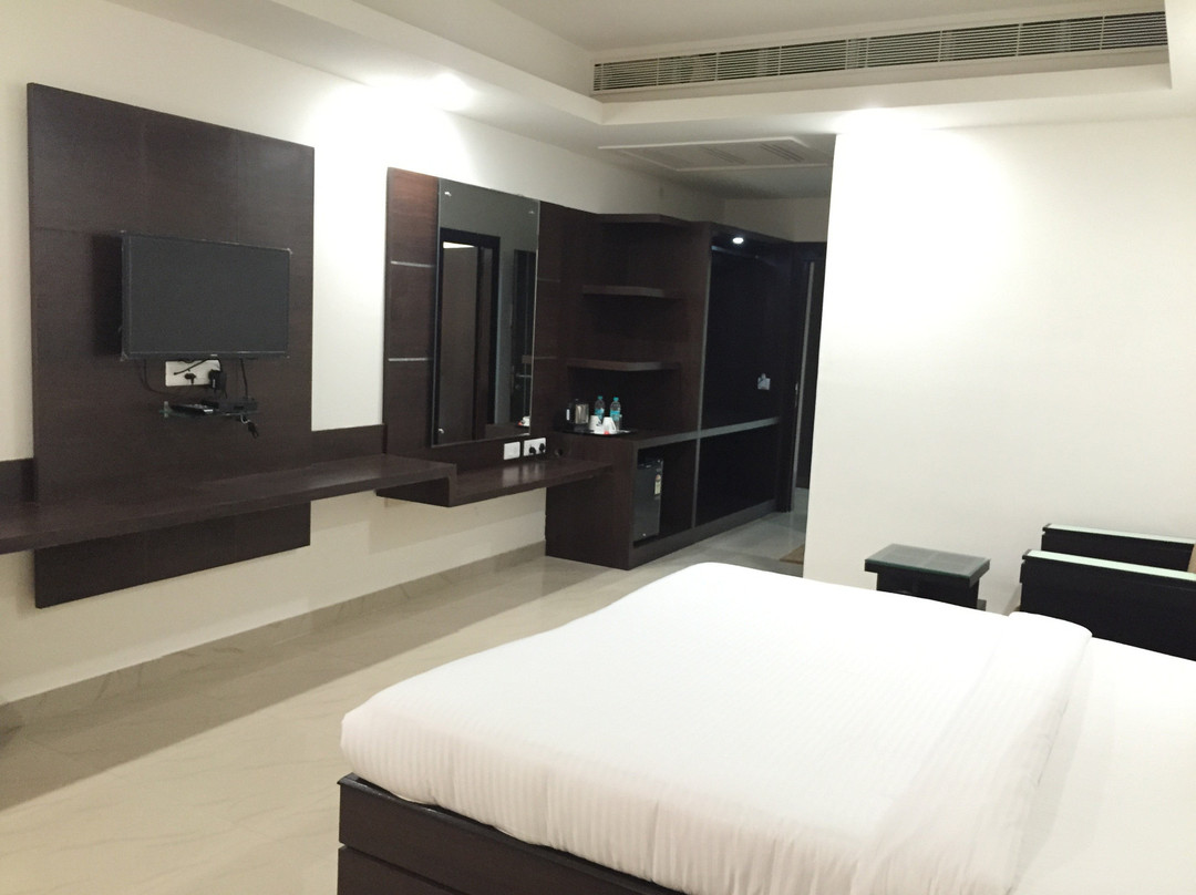 Hotel Alaknanda主图