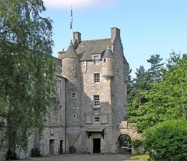 Ferniehirst Castle -  Castle Kerr Tours