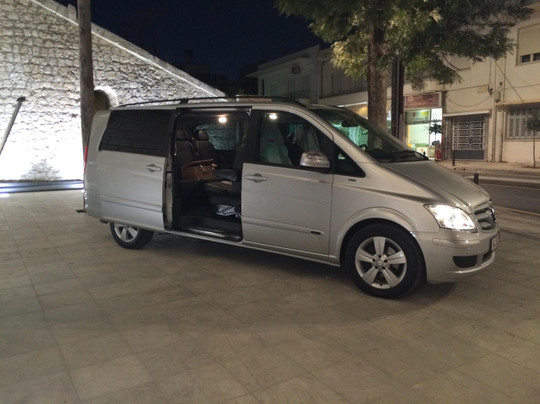 Flughafentransfer FTC-伊拉克利翁必去景点