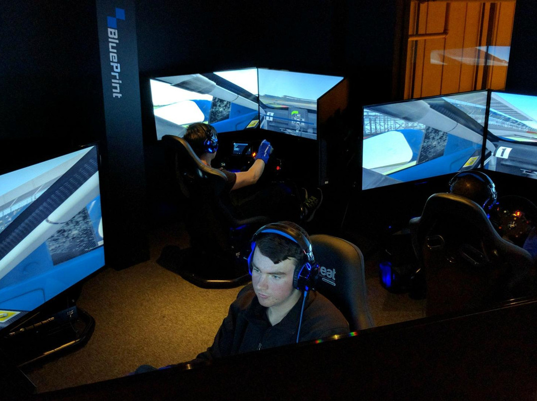 DRIVE Simulation景点图片