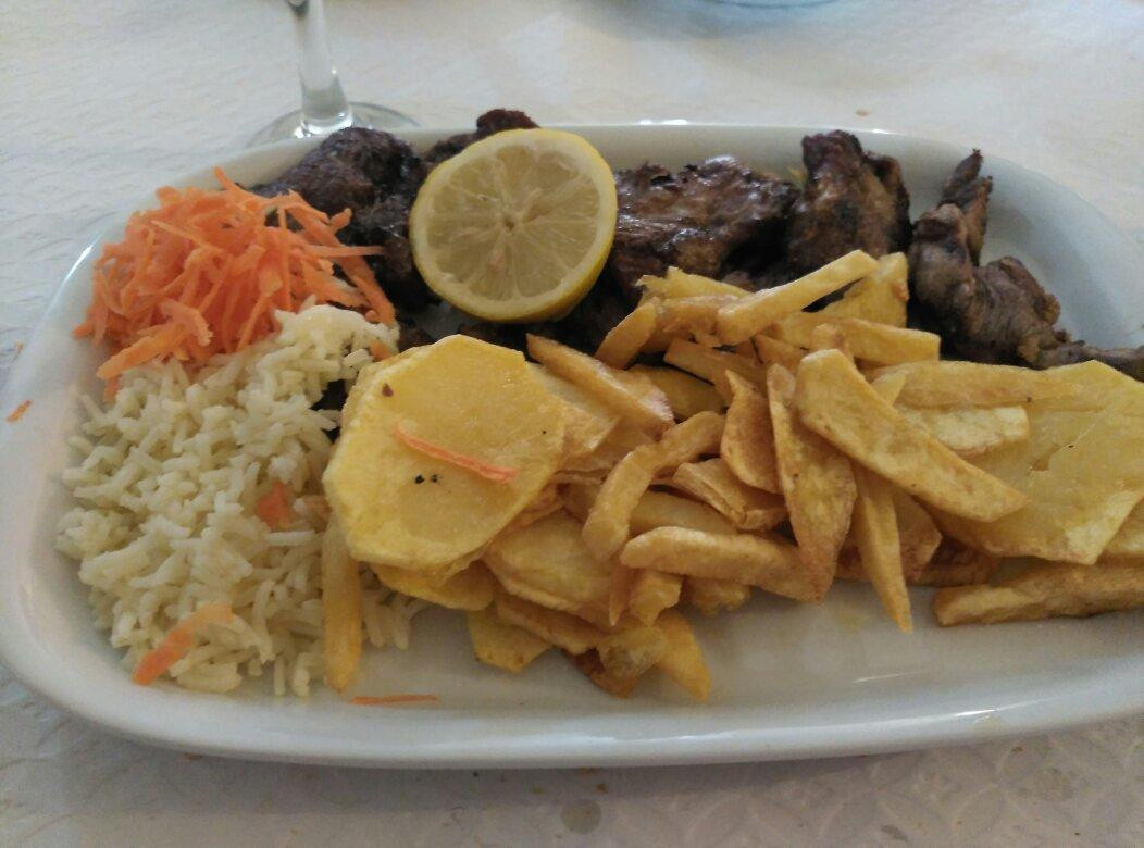 Valencia del Mombuey餐馆和美食-A Esquina