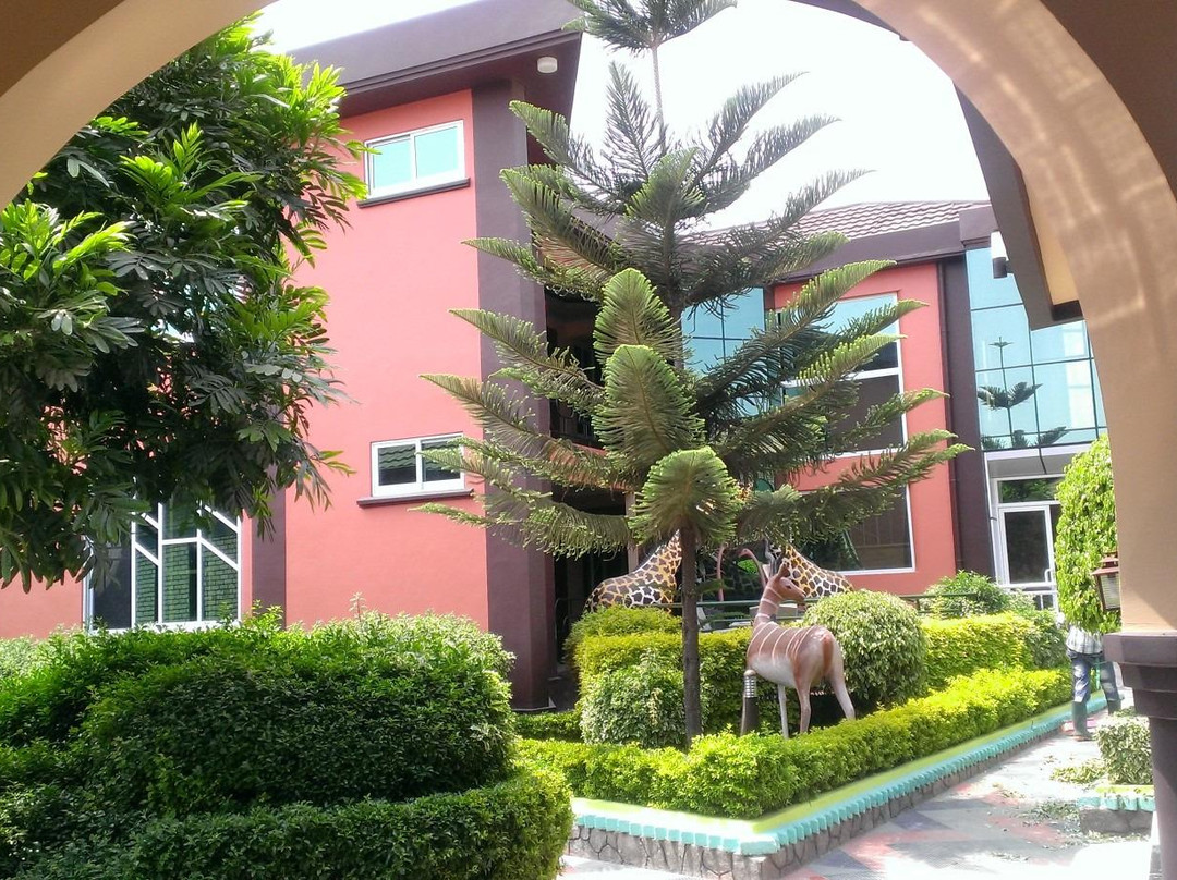 姆贝亚酒店住宿-Usungilo City Hotel