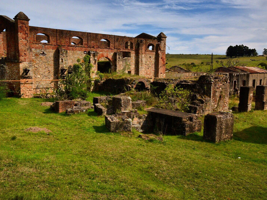 Ruínas Usina Cuñapirú景点图片