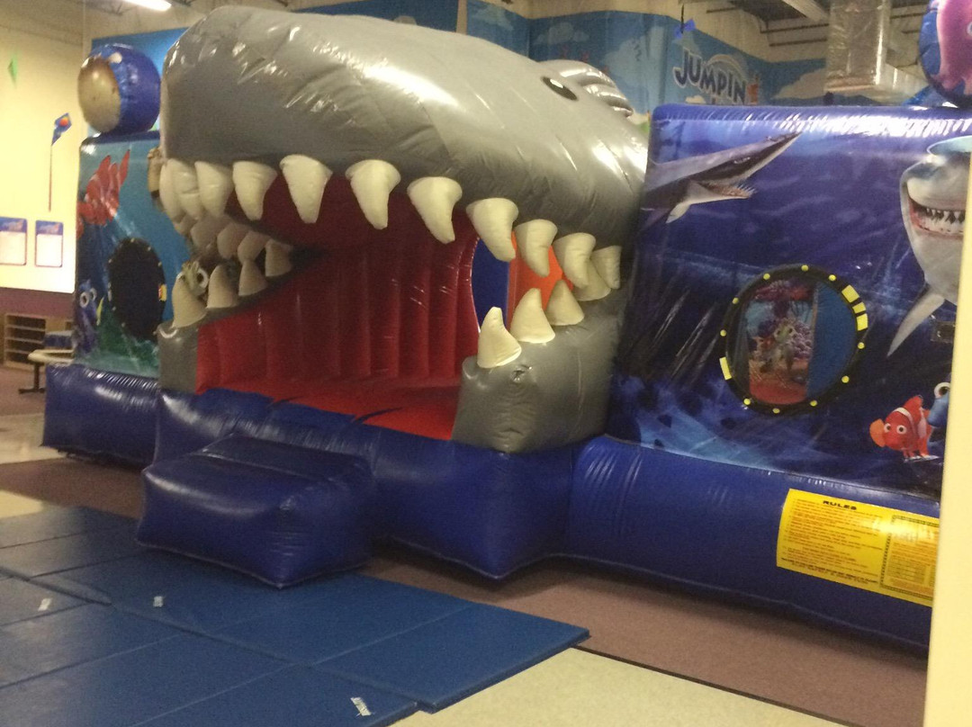 Jumpin Jack’s Inflatable Playland & Party Center-Hatfield必去景点
