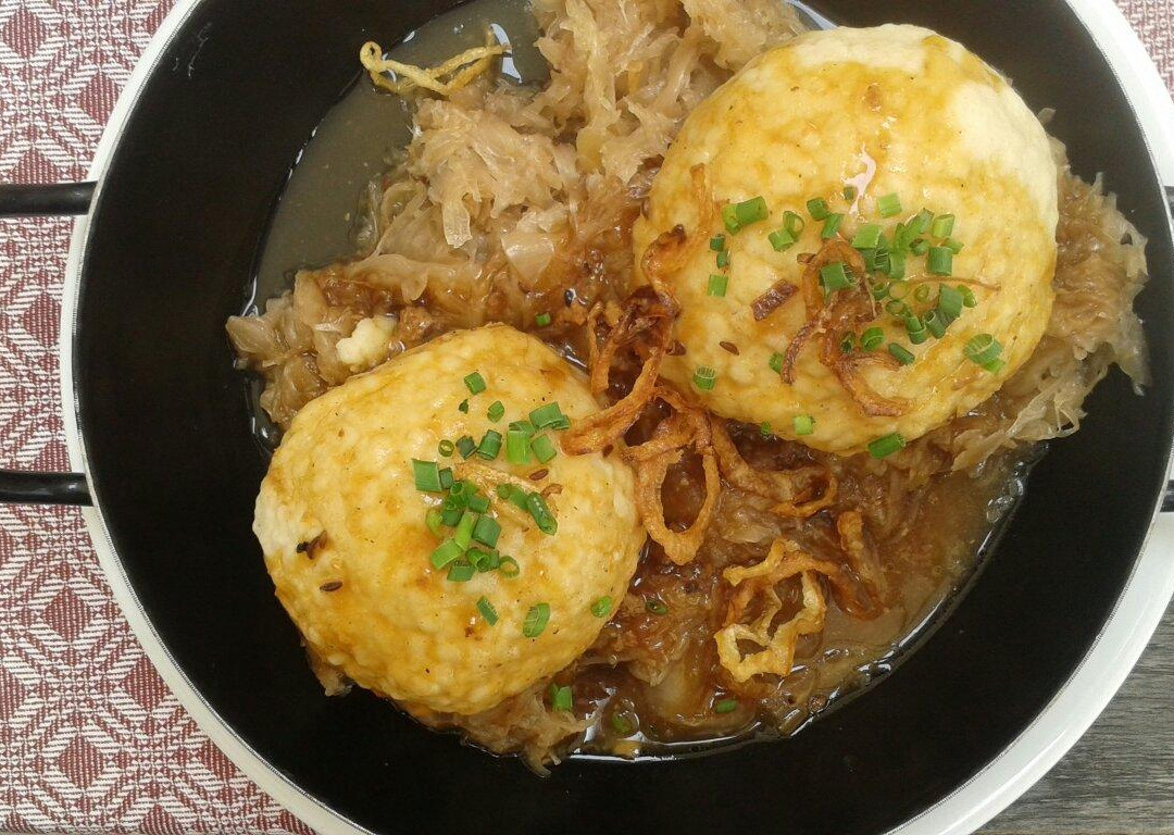 Bad Pirawarth餐馆和美食-Dorfwirtshaus "Jaegerhaus"