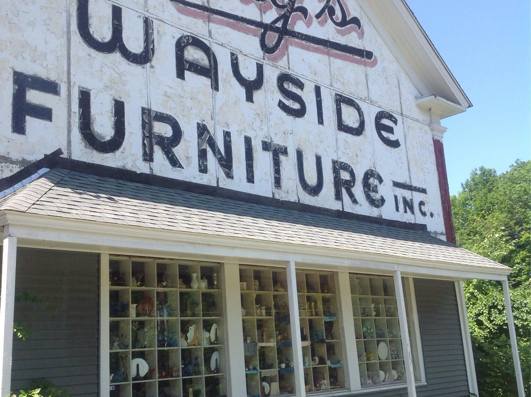 Wayside Antiques & Collectibles景点图片