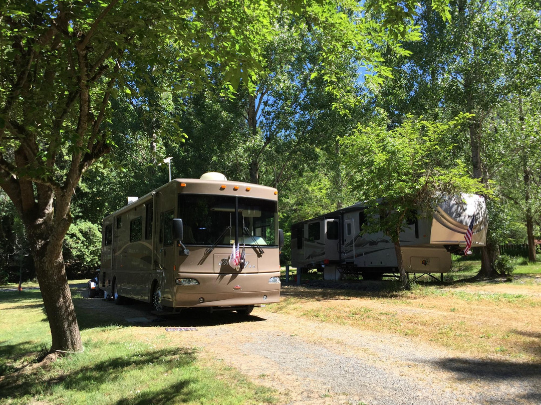 Sleepy Hollow RV Park