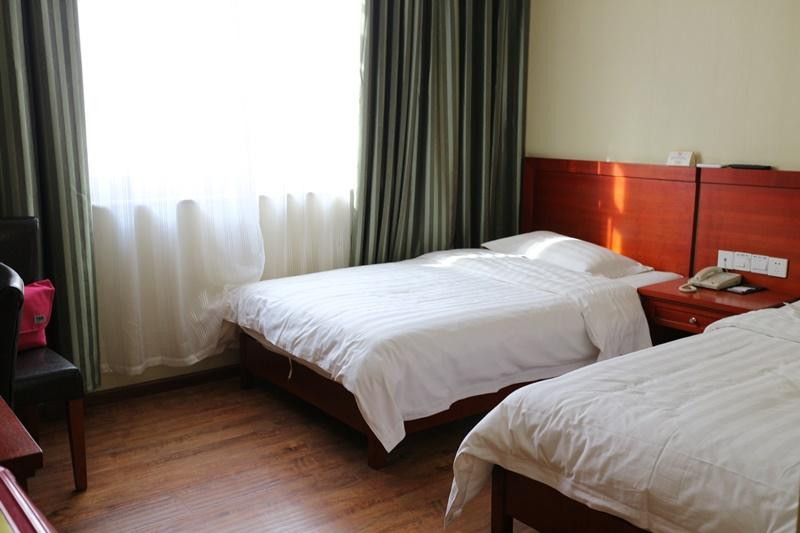 速8酒店敦煌风情城店主图