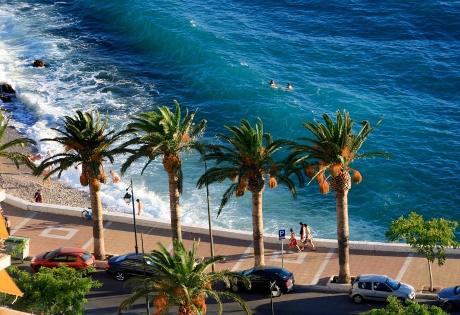 Perachora酒店住宿-阿里昂酒店