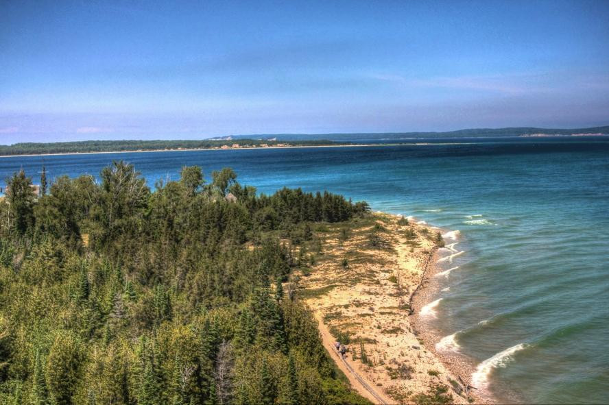 South Manitou Island Lighthouse景点图片
