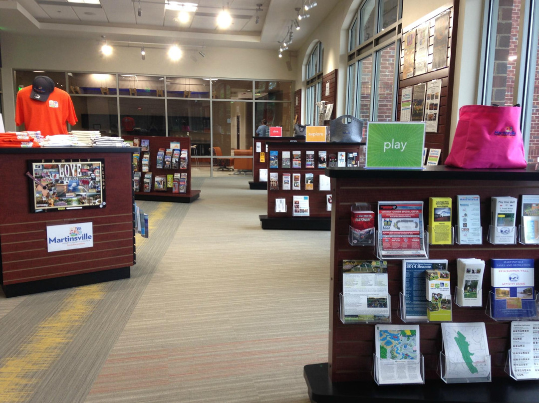 Martinsville-Henry County Visitor Center景点图片