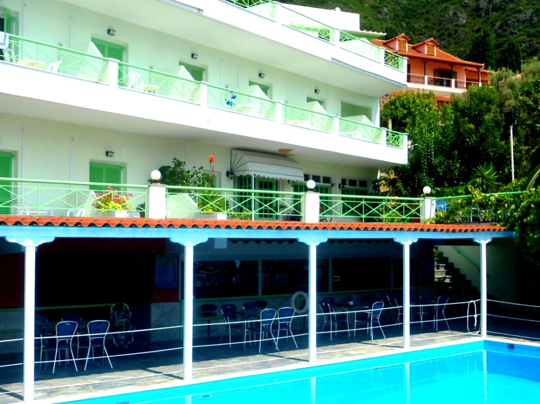 Yenion酒店住宿-Tropicana Inn