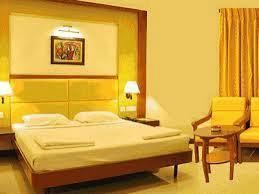 Arasan Sapthagiri Hotel主图