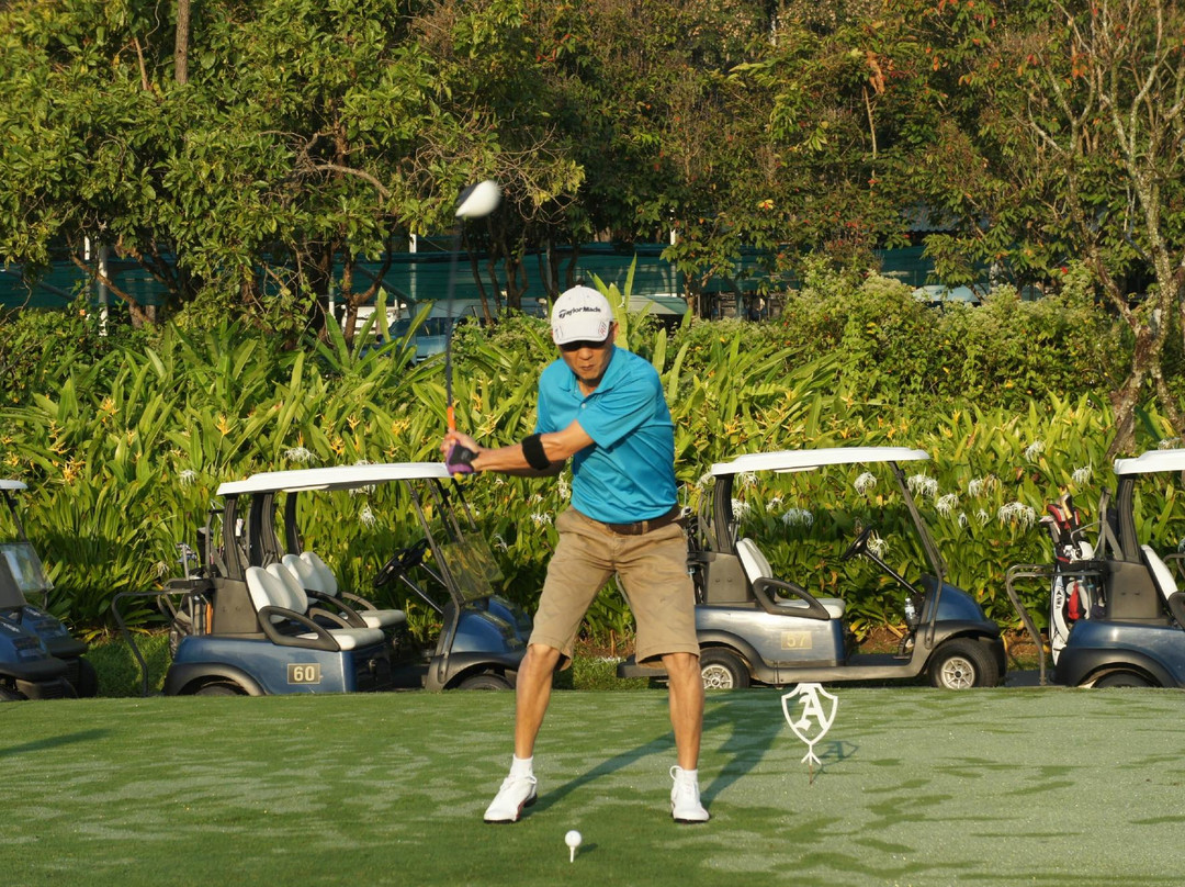Alpine Golf Course-曼提必去景点
