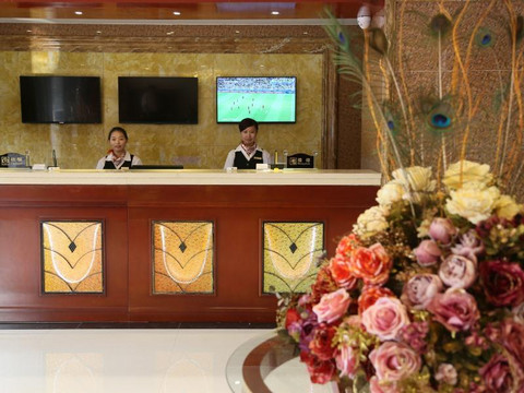 格林豪泰商丘睢县睢州大道北湖商务酒店主图