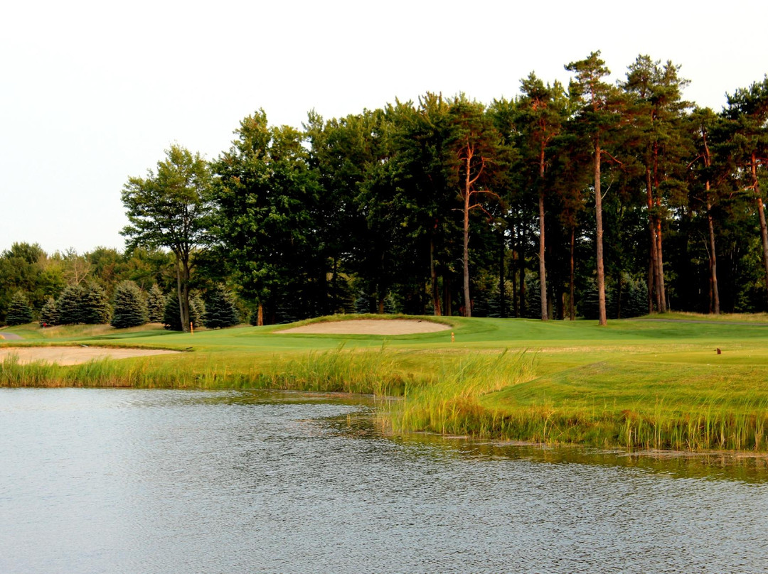 Solitude Links Golf Course & Banquet Center-Kimball必去景点