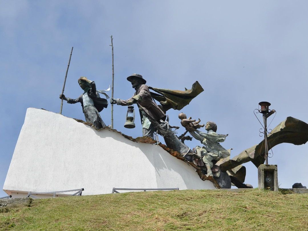 Monumento a los Colonizadores景点图片