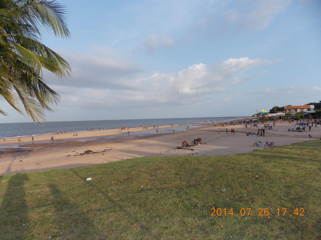 Praia Grande de Salvaterra Beach-Ilha do Marajo必去景点
