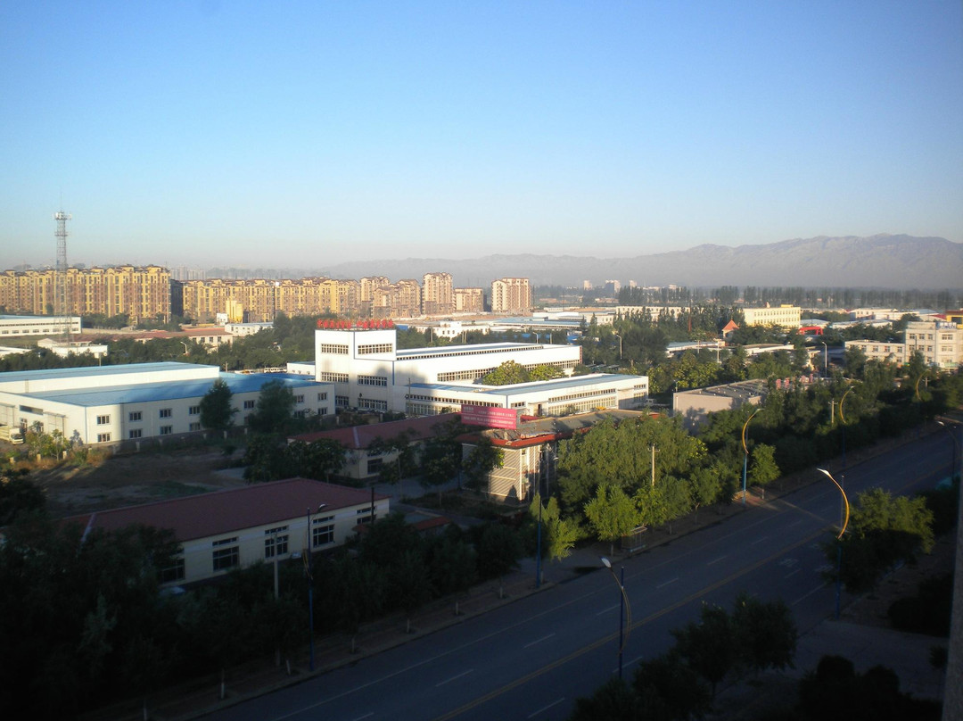 昊王国际饭店主图