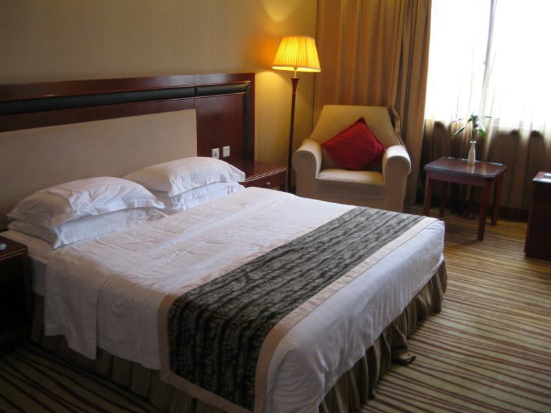 西园大酒店主图