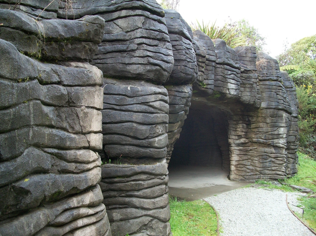 Ruakuri Walk-怀托摩洞穴必去景点