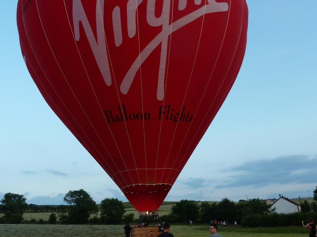 Virgin Balloon Flights - Shieldhill Castle, Nr Biggar and Lanark景点图片